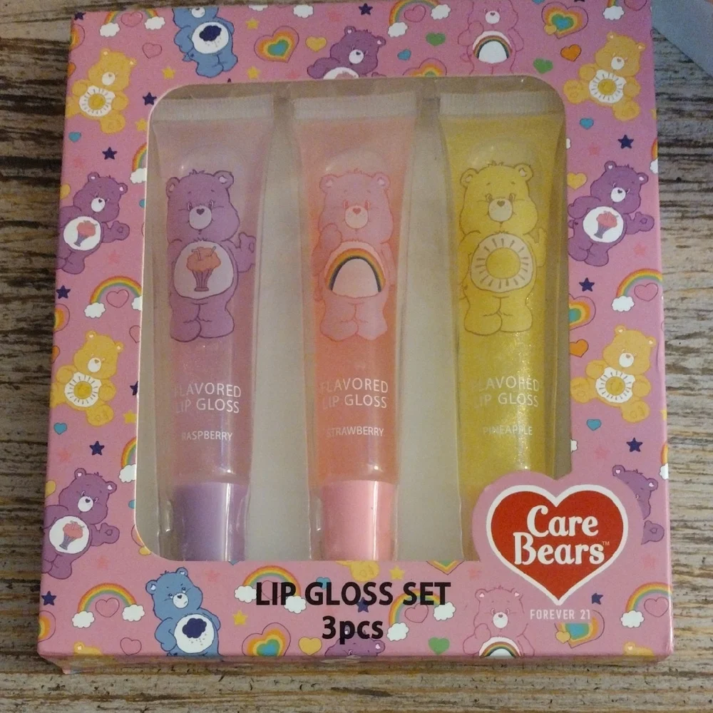 Care Bears Flavored Shimmer Lip Gloss Trio 💜 🩷 💛 🆕